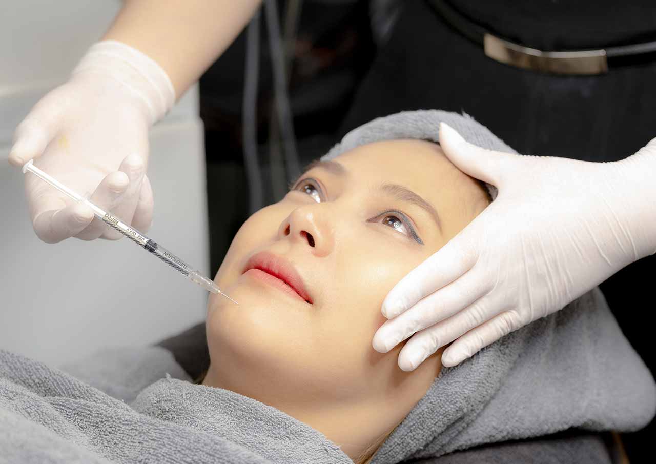 Why-Choose-Dermal-Fillers-for-Chin-Augmentation