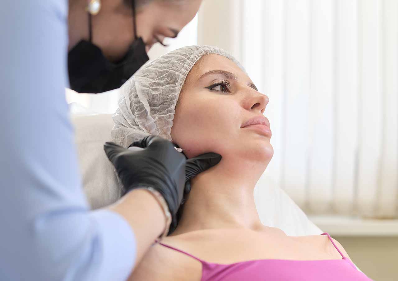 Why-Choose-Dermal-Fillers-for-Jawline-Contouring